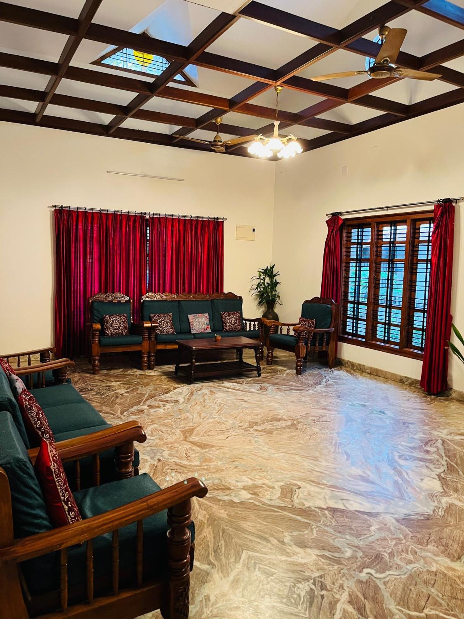 Spacious 3-Bedroom Private Villa In Mangalore - Ideal Getaway For Family And Friends Exterior photo